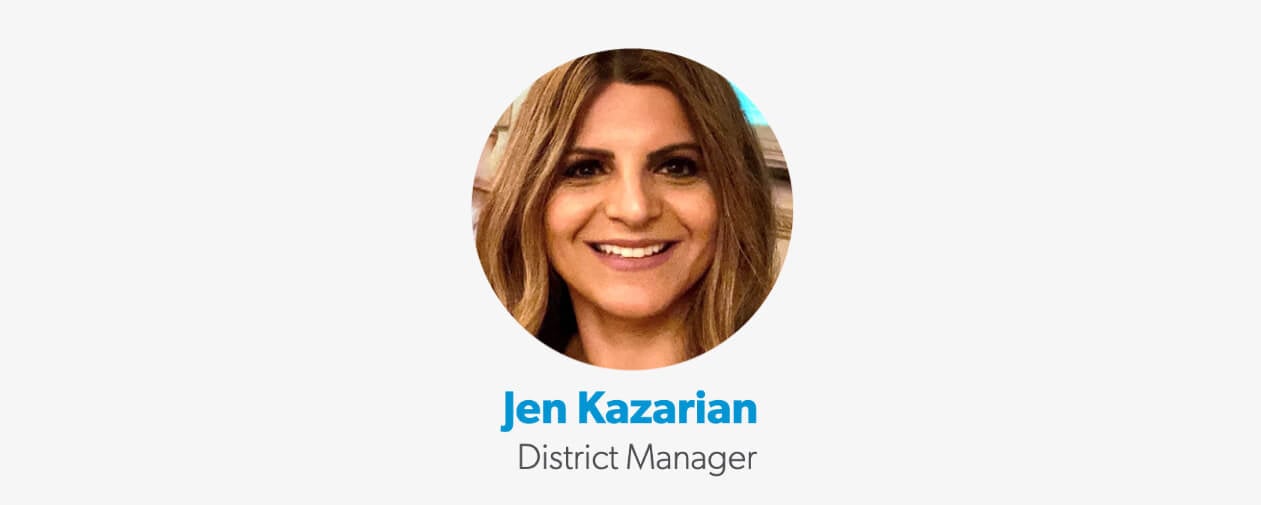 Headshot of MarketSource employee, Jen Kazarian