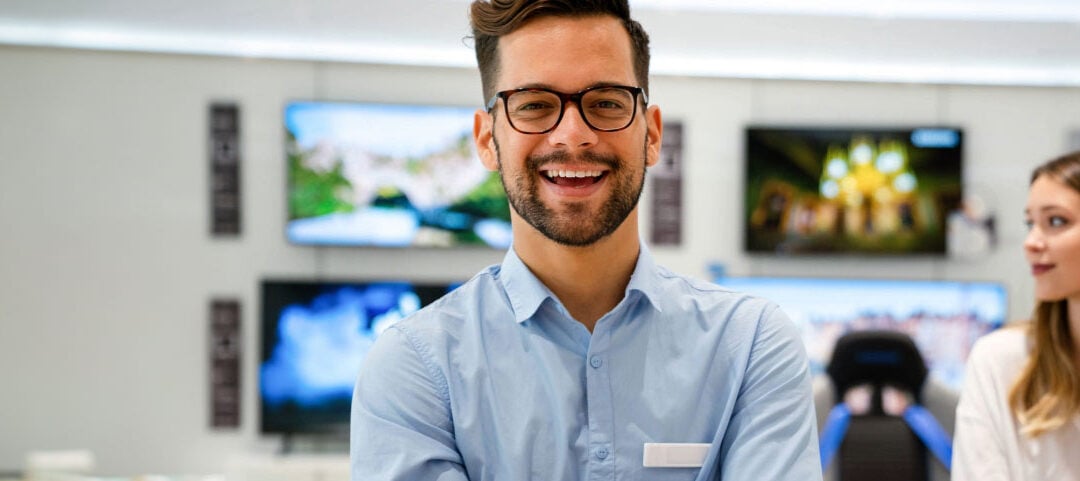 8 Ways to Improve the Retail Employee Experience